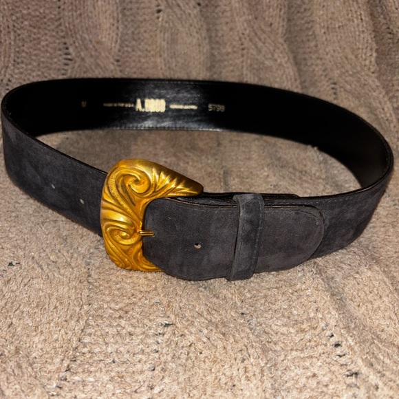Vintage A. Brod Grey Suede Belt Gold Ornate Buckle Size M 34” Made in USA - Picture 4 of 4